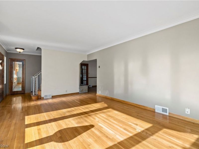 5254 Clinton Avenue, Lorain, OH 44055 Photo 7