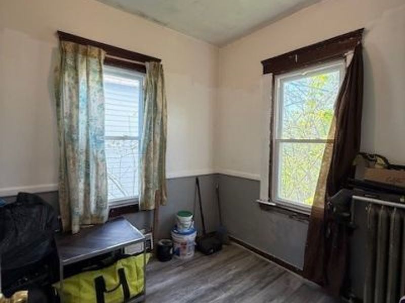 9916 Aetna Road, Cleveland, OH 44105 Photo 16