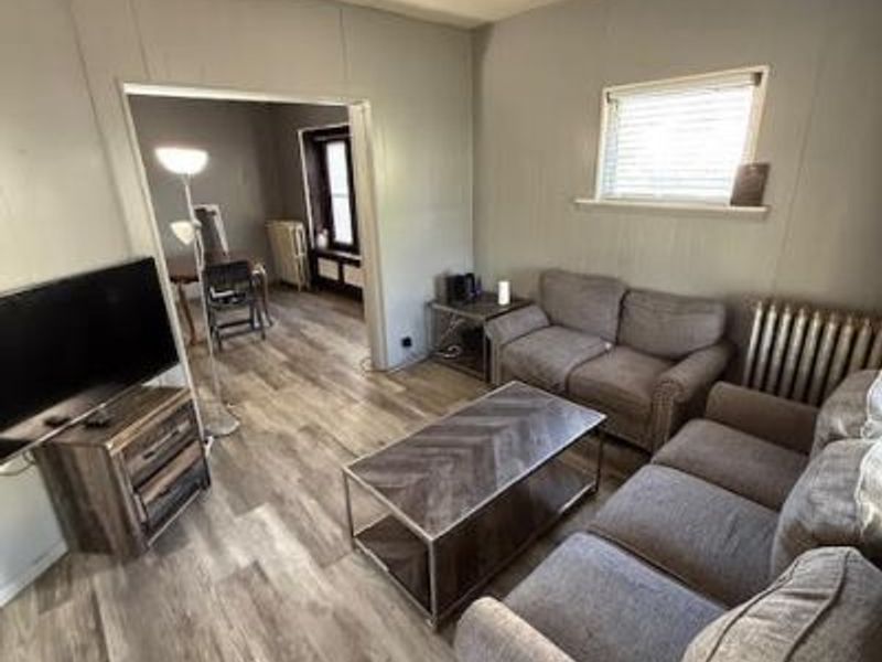 9916 Aetna Road, Cleveland, OH 44105 Photo 5