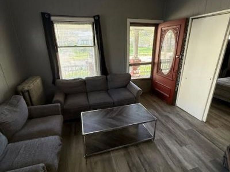 9916 Aetna Road, Cleveland, OH 44105 Photo 6