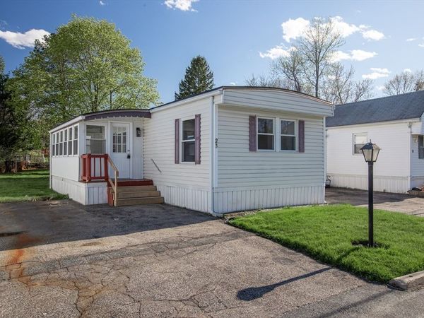 23 Colvin St, Attleboro, MA 02703