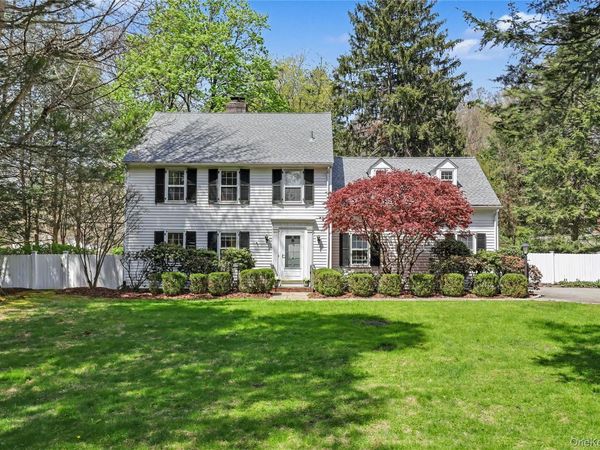 576 Old Post Road , Bedford, NY 10506