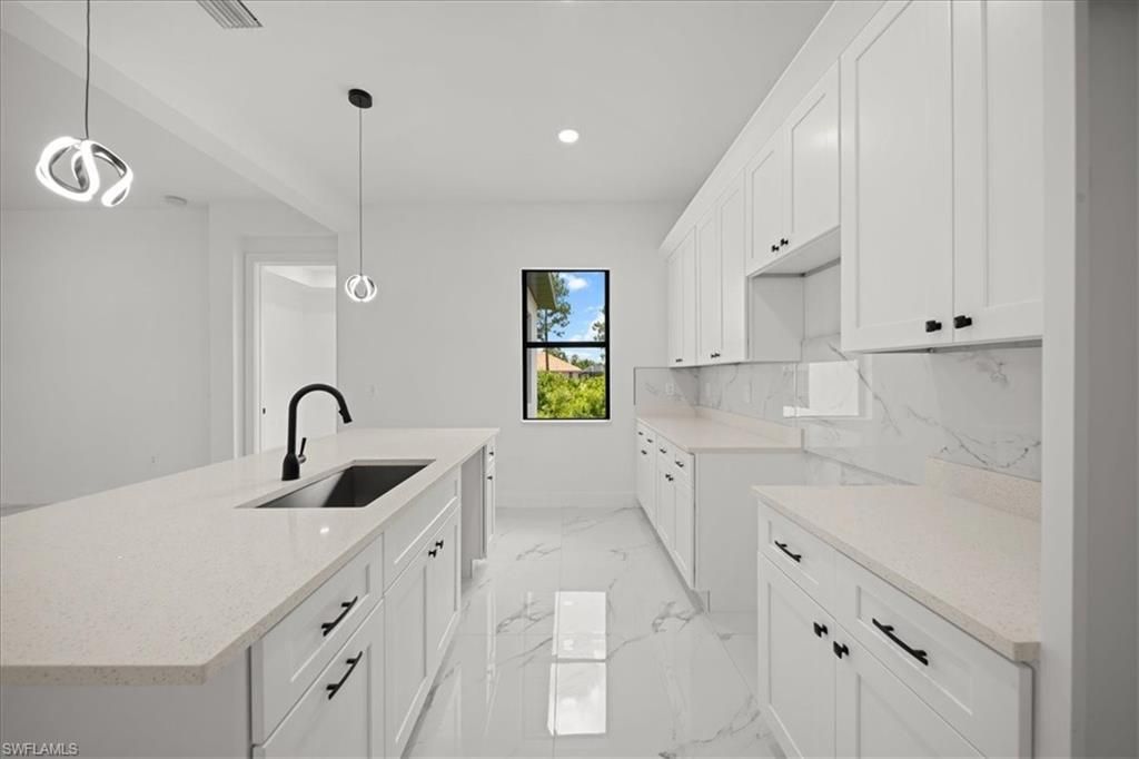 1033 Plymouth St E, Lehigh Acres, FL 33974 Photo
