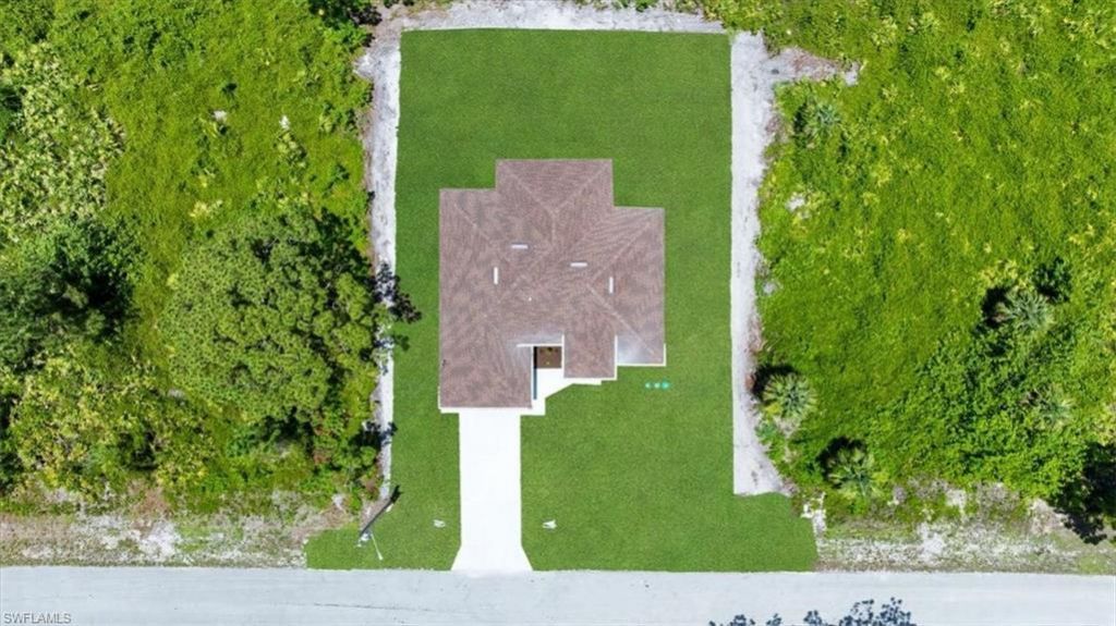 1033 Plymouth St E, Lehigh Acres, FL 33974 Photo