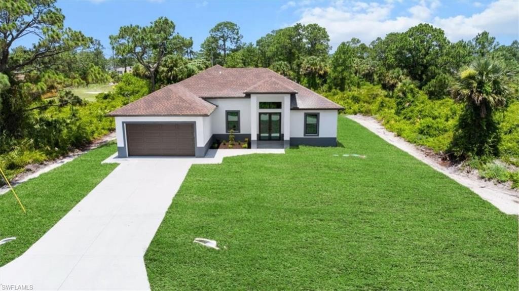 1033 Plymouth St E, Lehigh Acres, FL 33974 Photo