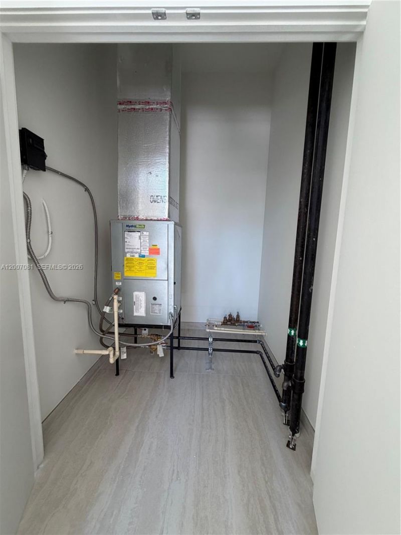 77 SE 5th Street, Unit 1014, Miami, FL 33131 Photo