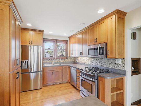 8308 Stevens Avenue S, Bloomington, MN 55420