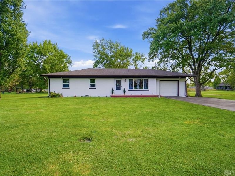 8414 Hoover Court, Middletown, OH 45042 Photo 2