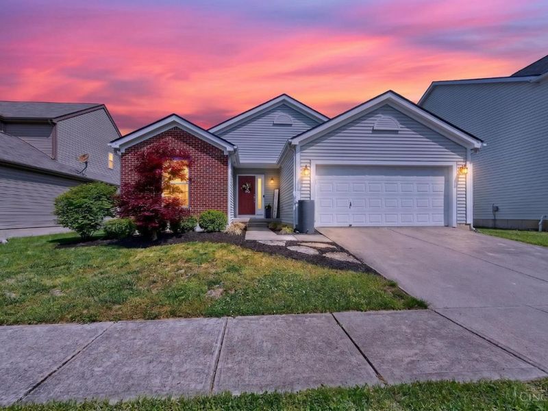 7313 Haverhill Lane, Hamilton Twp, OH 45039 Photo 2