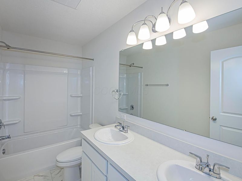 340 Honeysuckle Street, Unit Lot 323, South Bloomfield, OH 43103 Photo 21