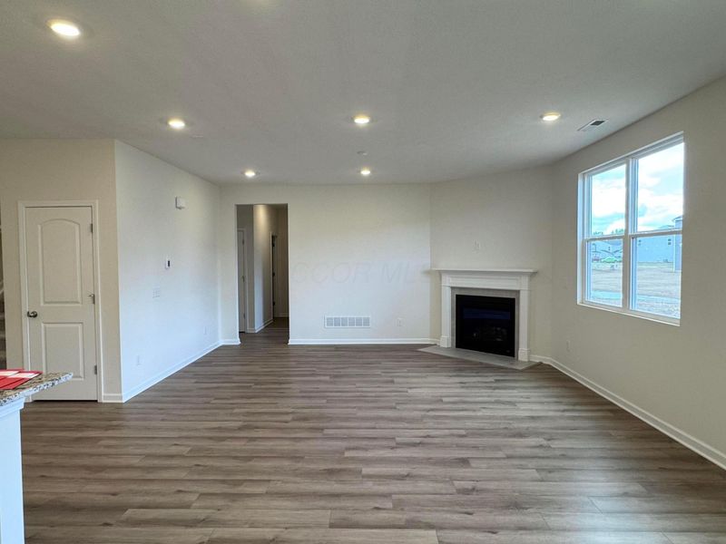 340 Honeysuckle Street, Unit Lot 323, South Bloomfield, OH 43103 Photo 6