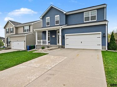 14957 Grebe Street , Bennington, NE 68007