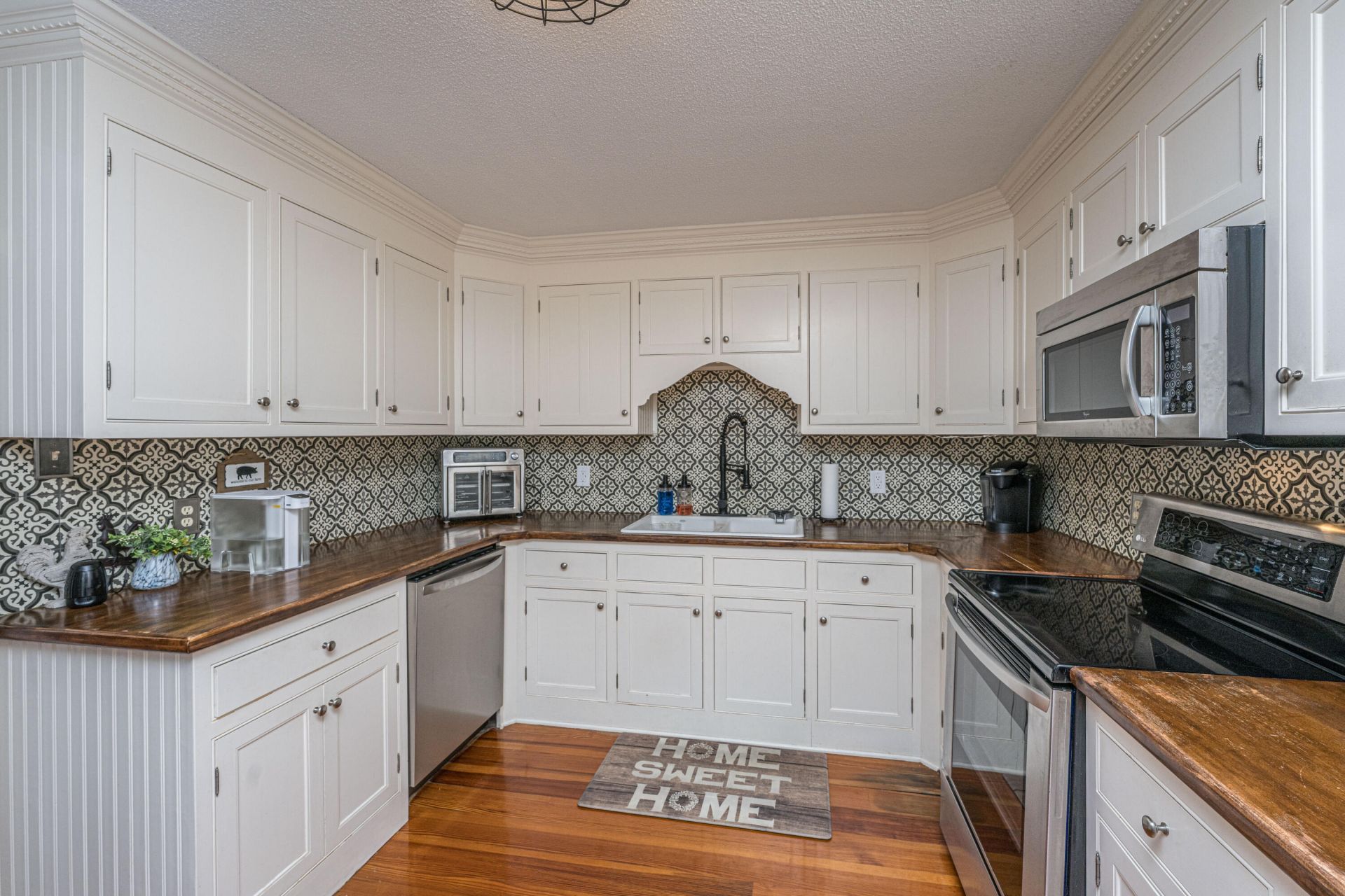 200 Duxback Lane Photo 18