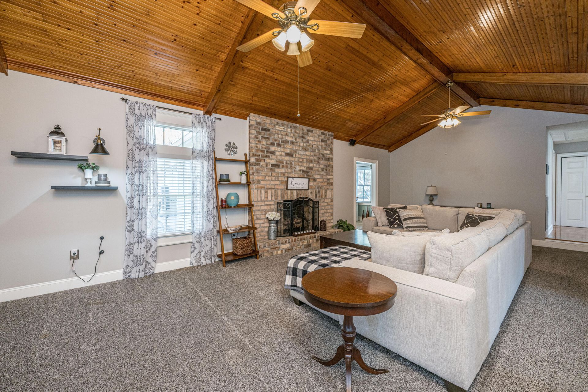 200 Duxback Lane Photo 21