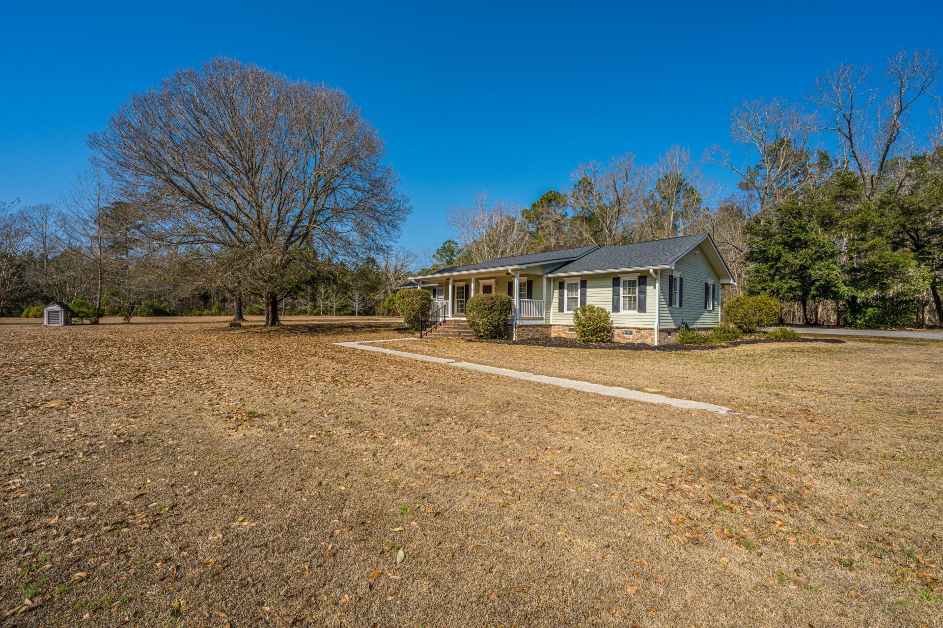 200 Duxback Lane Photo 6