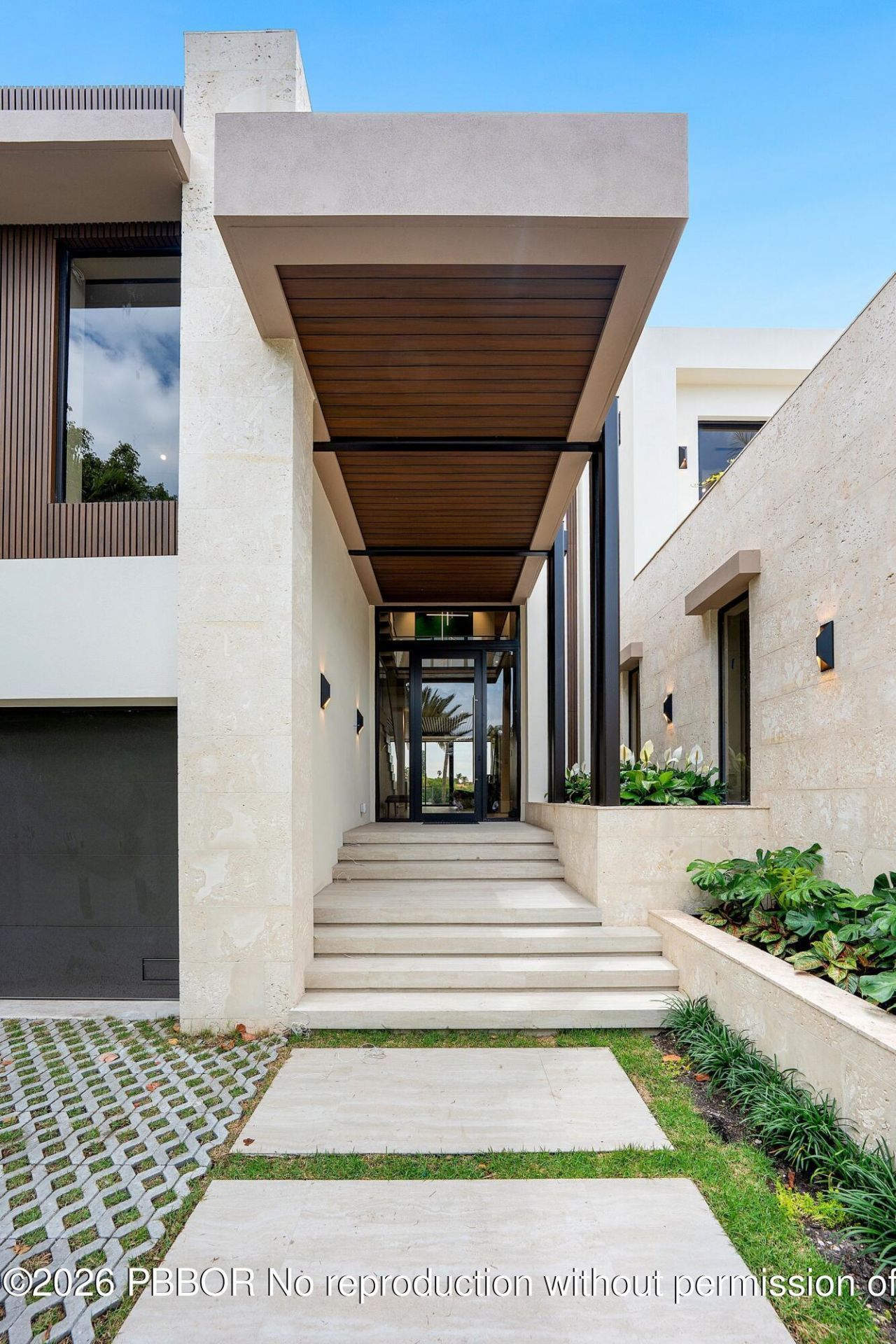 5 Barefoot Lane, Lantana, FL 33462 Photo