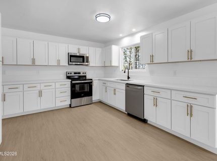 10130 Manassas Drive, Reno, NV 89508 Photo