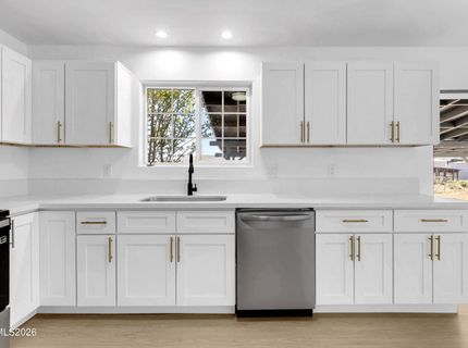 10130 Manassas Drive, Reno, NV 89508 Photo