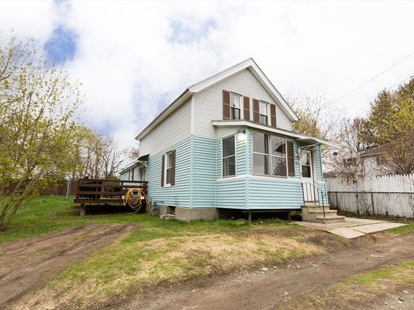 46 Berkley St, Pittsfield, MA 01201