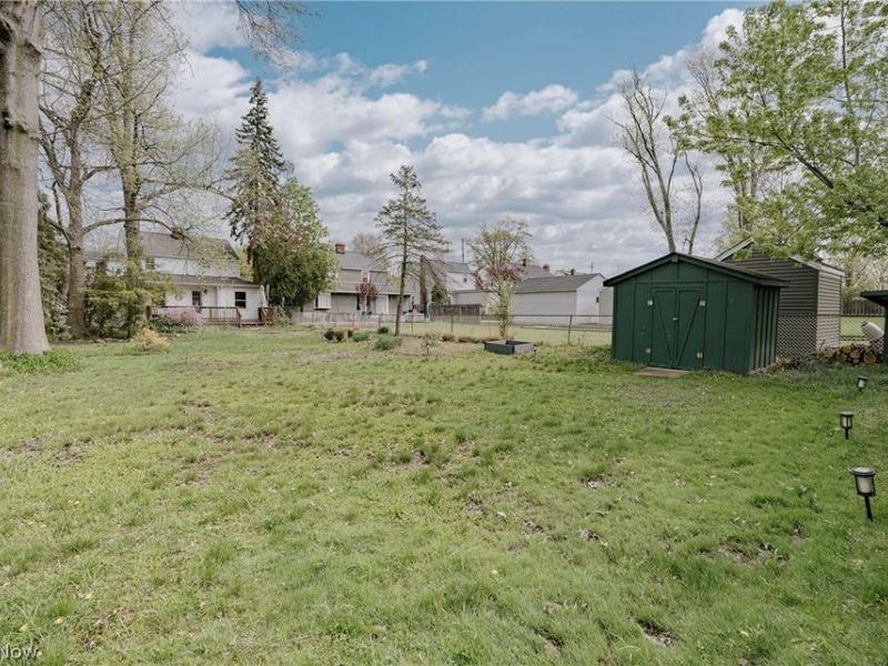 5268 Edenhurst Road, Lyndhurst, OH 44124 Photo 35