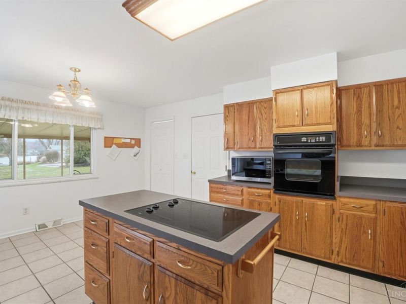 536 Munster Drive, Perry Twp, OH 45118 Photo 20