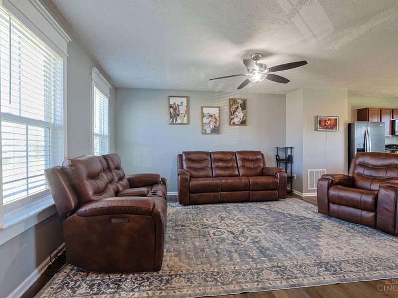 1484 Deters Drive, Harrison, OH 45030 Photo 5