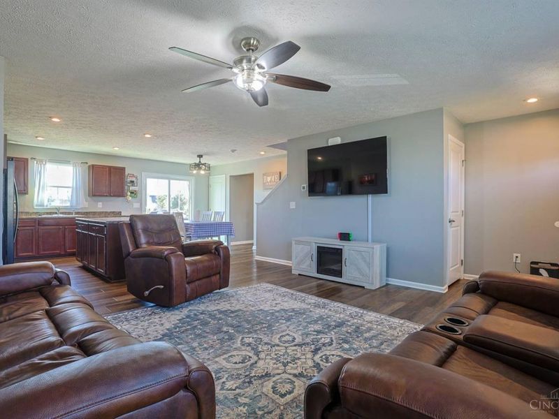 1484 Deters Drive, Harrison, OH 45030 Photo 7