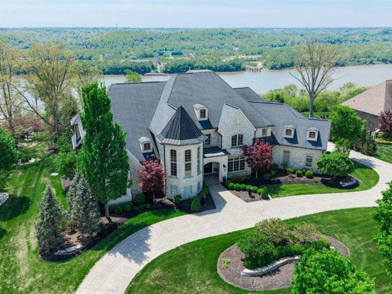 7951 Ayers Road, Anderson Twp, OH 45255 Photo 4