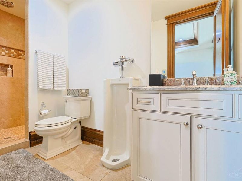 7951 Ayers Road, Anderson Twp, OH 45255 Photo 83