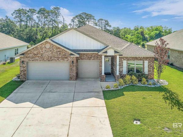 24658 Smarty Jones Circle, Daphne, AL 36526