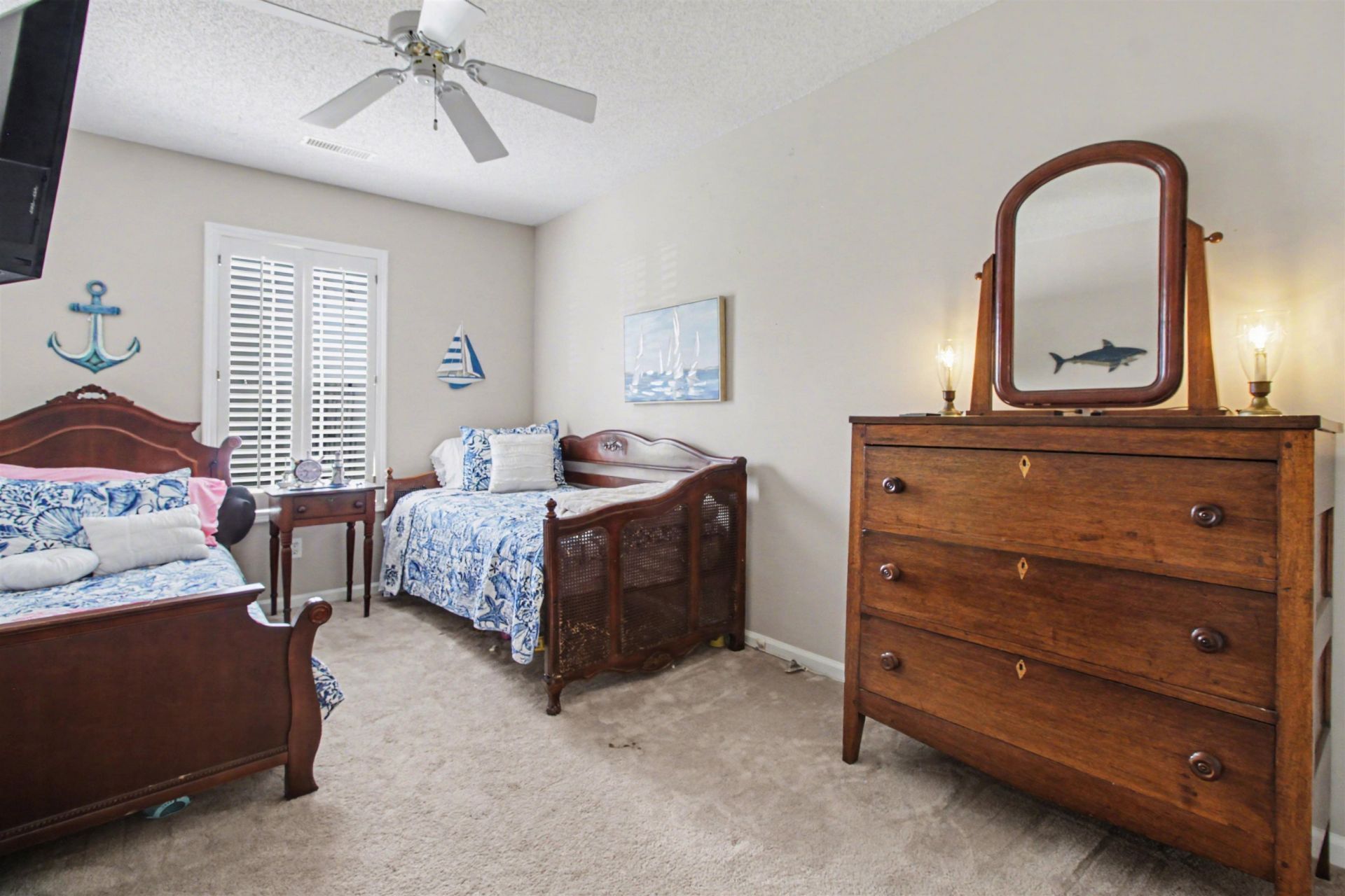 3910 Mallard Way  Photo 12
