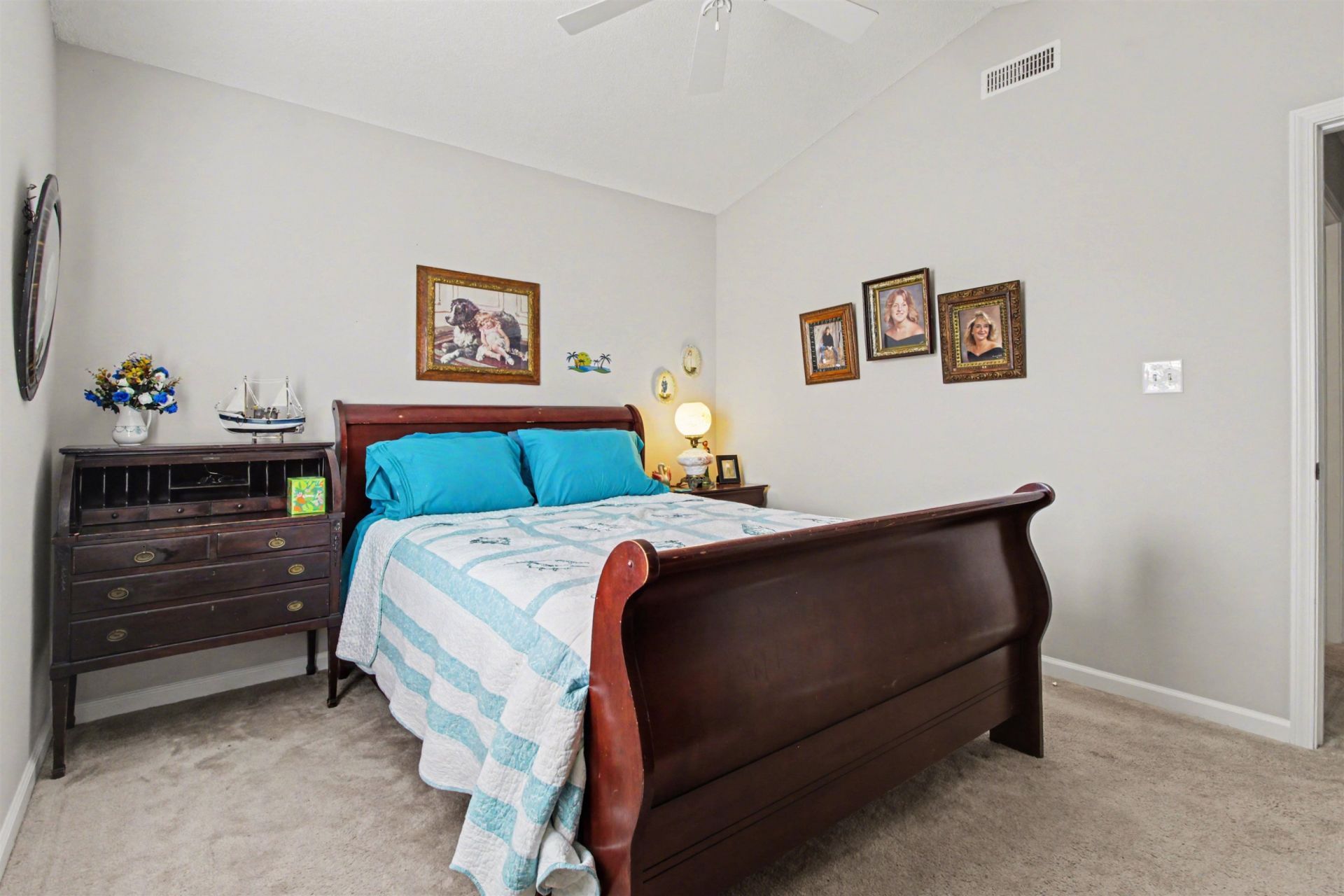 3910 Mallard Way  Photo 16