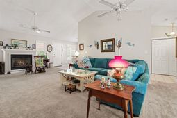 3910 Mallard Way  photo 4