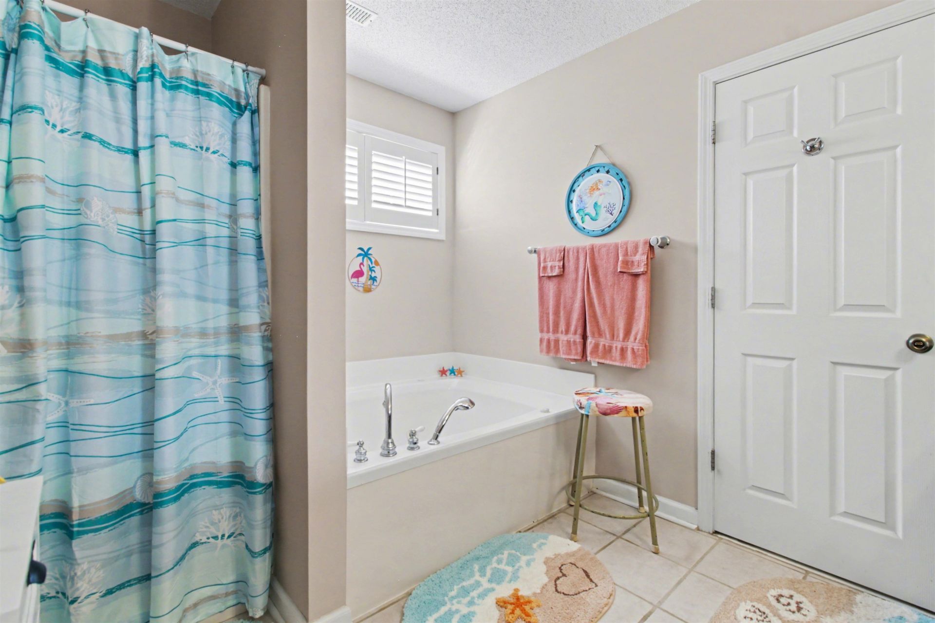 3910 Mallard Way  Photo 9