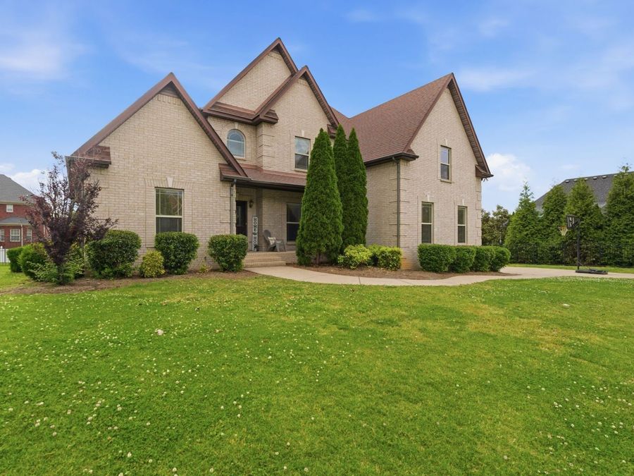 Property Image 4