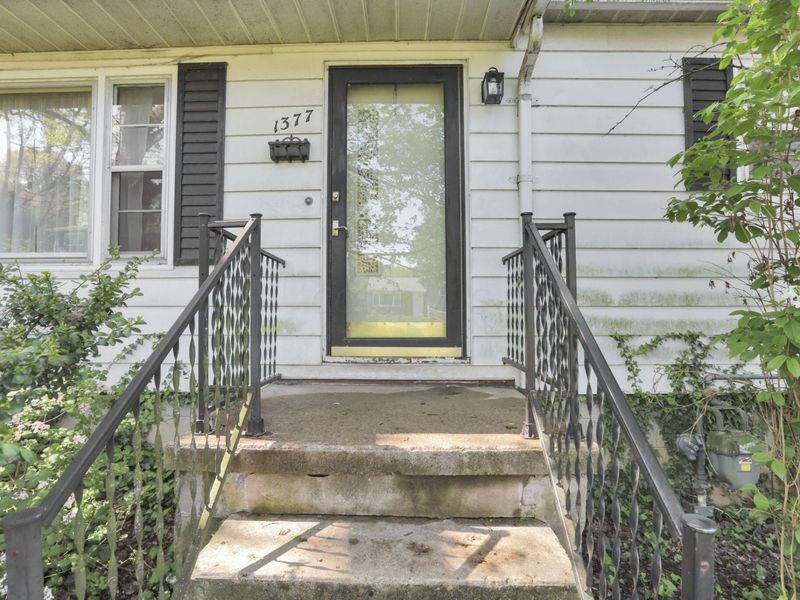 1377 Graf Street, Lancaster, OH 43130 Photo 2