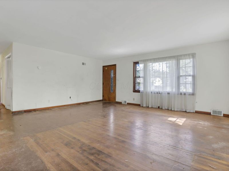 1377 Graf Street, Lancaster, OH 43130 Photo 6