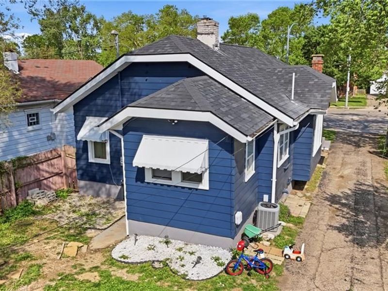 1745 S Smithville Road, Dayton, OH 45410 Photo 10