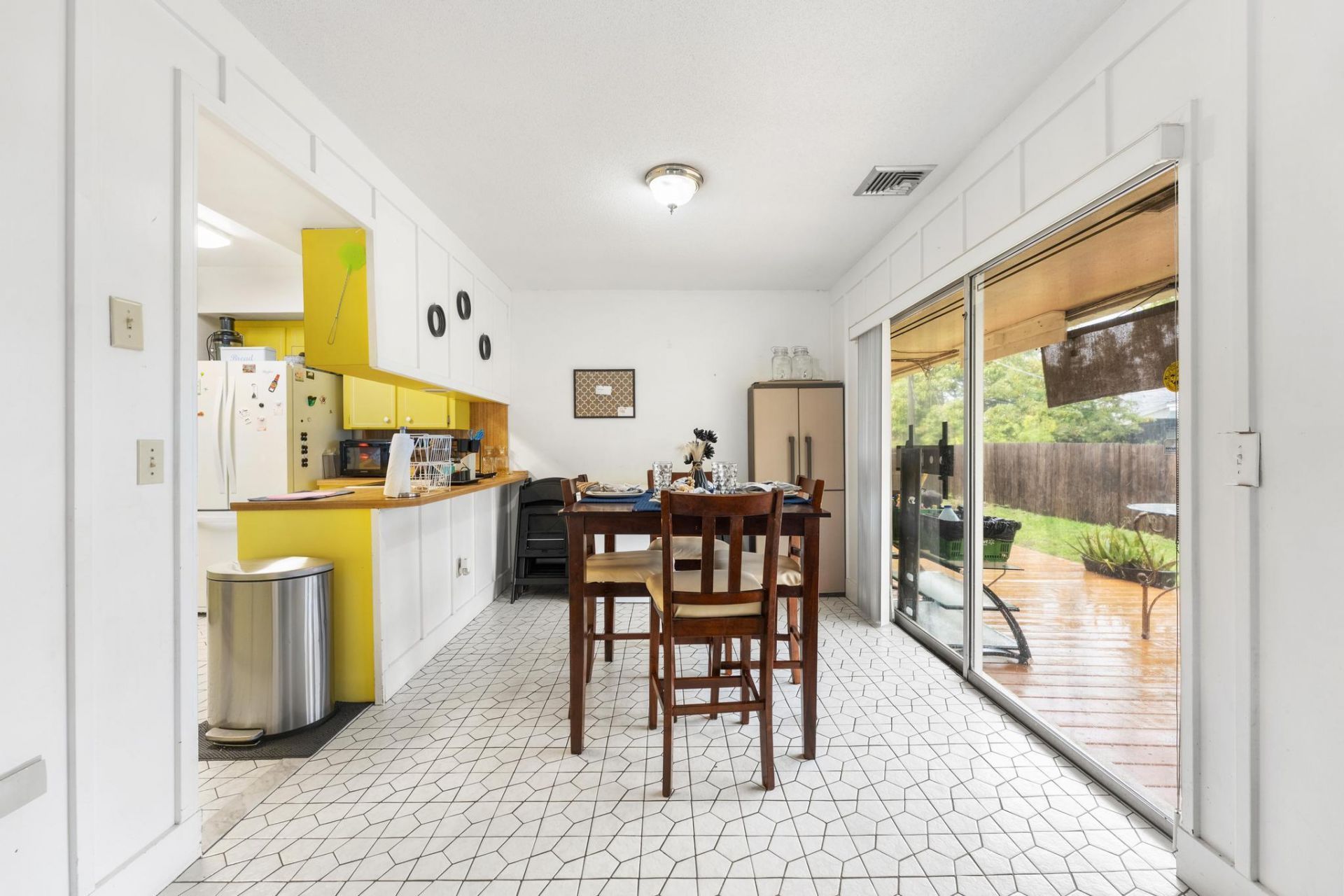 1675 E Breezy Lane, West Palm Beach, FL 33417 Photo