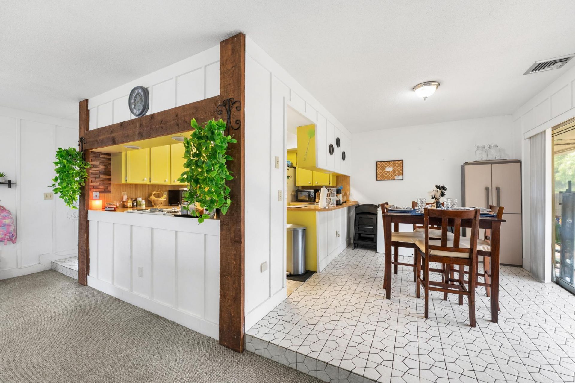 1675 E Breezy Lane, West Palm Beach, FL 33417 Photo