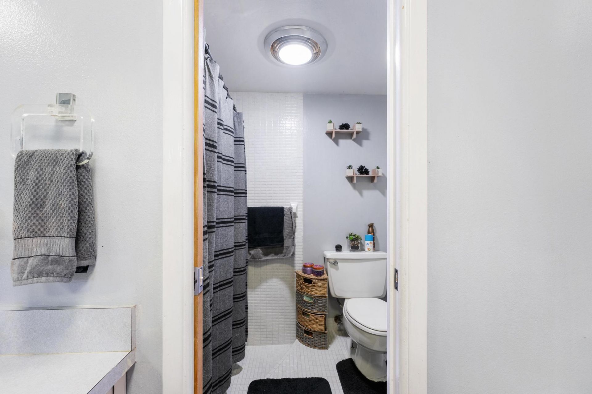 1675 E Breezy Lane, West Palm Beach, FL 33417 Photo