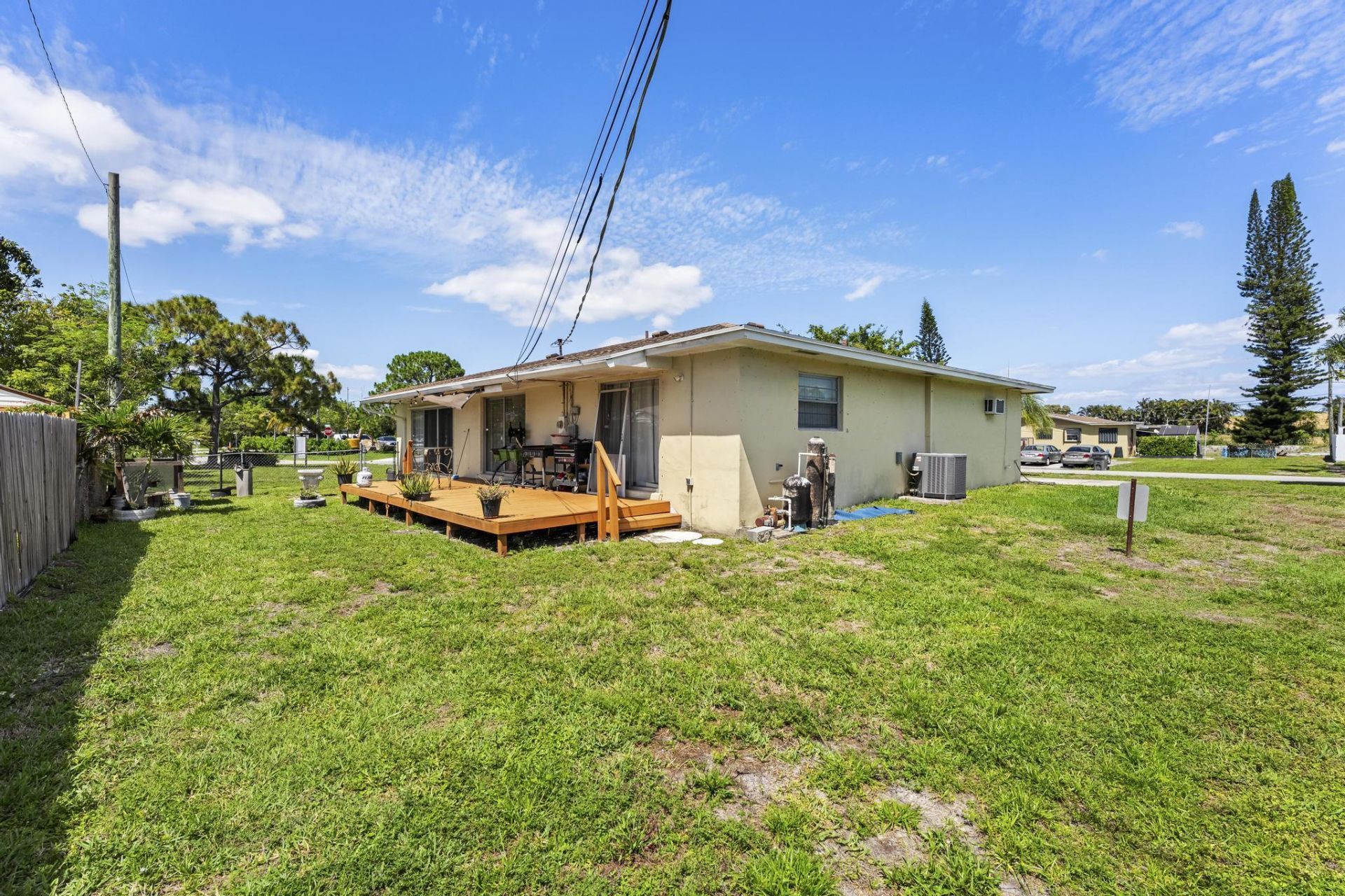 1675 E Breezy Lane, West Palm Beach, FL 33417 Photo