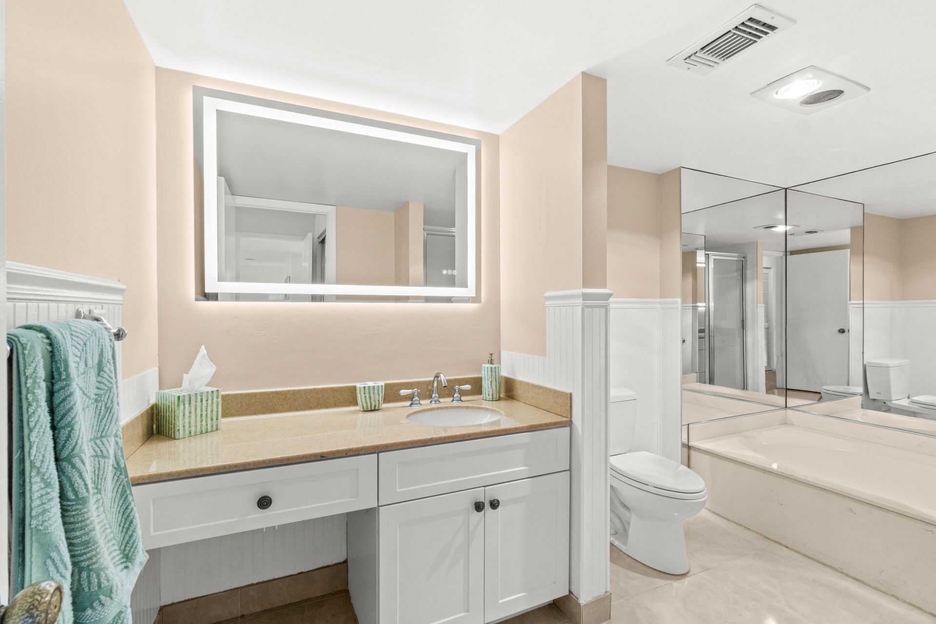 5 Westgate Lane, Unit B, Boynton Beach, FL 33436 Photo