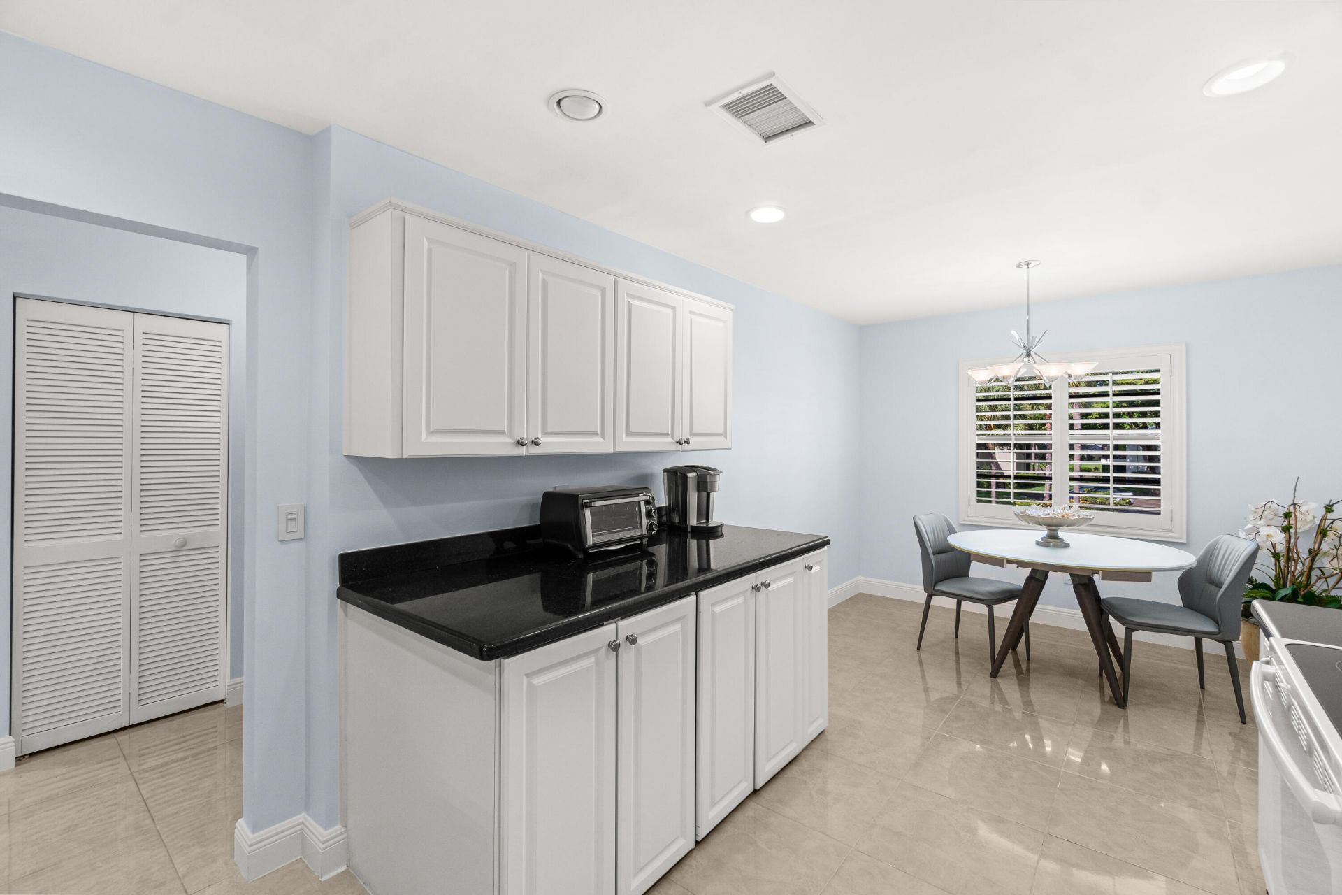 5 Westgate Lane, Unit B, Boynton Beach, FL 33436 Photo