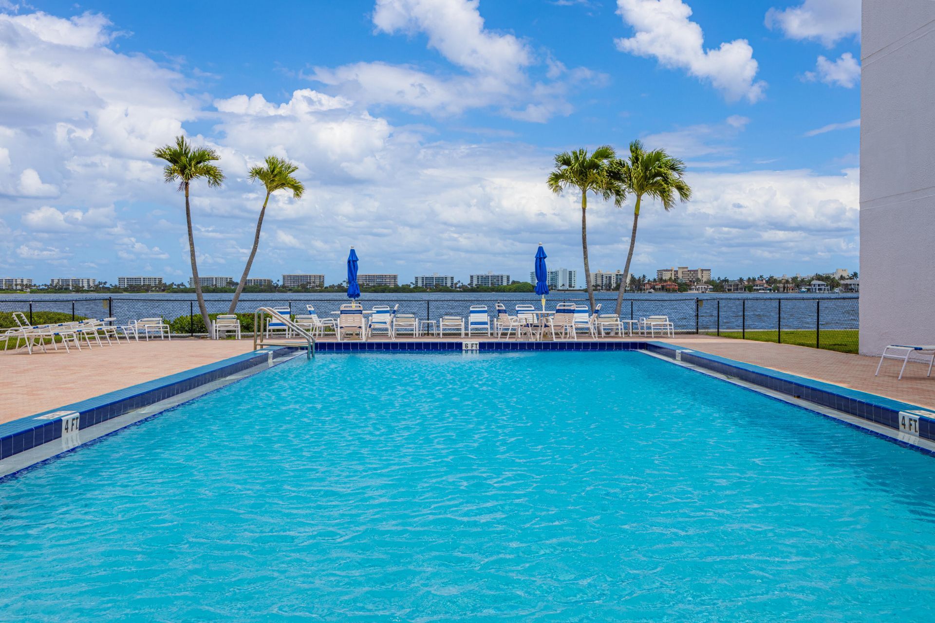 1516 S Lakeside Drive, Unit 203, Lake Worth Beach, FL 33460 Photo