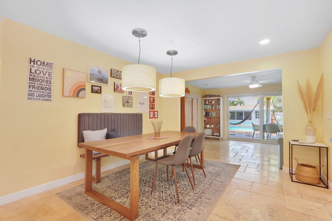 721 N Lakeside Drive, Lake Worth Beach, FL 33460 Photo