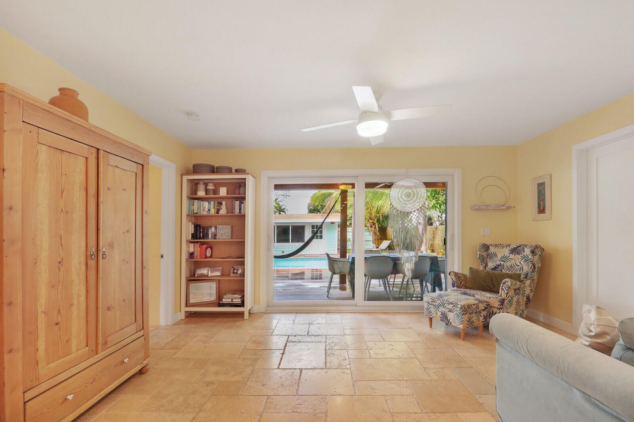 721 N Lakeside Drive, Lake Worth Beach, FL 33460 Photo