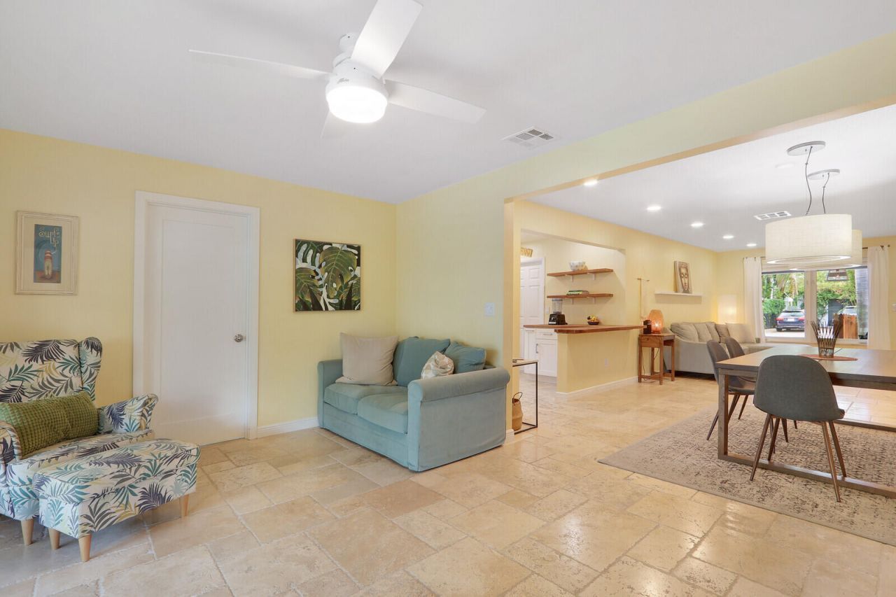 721 N Lakeside Drive, Lake Worth Beach, FL 33460 Photo