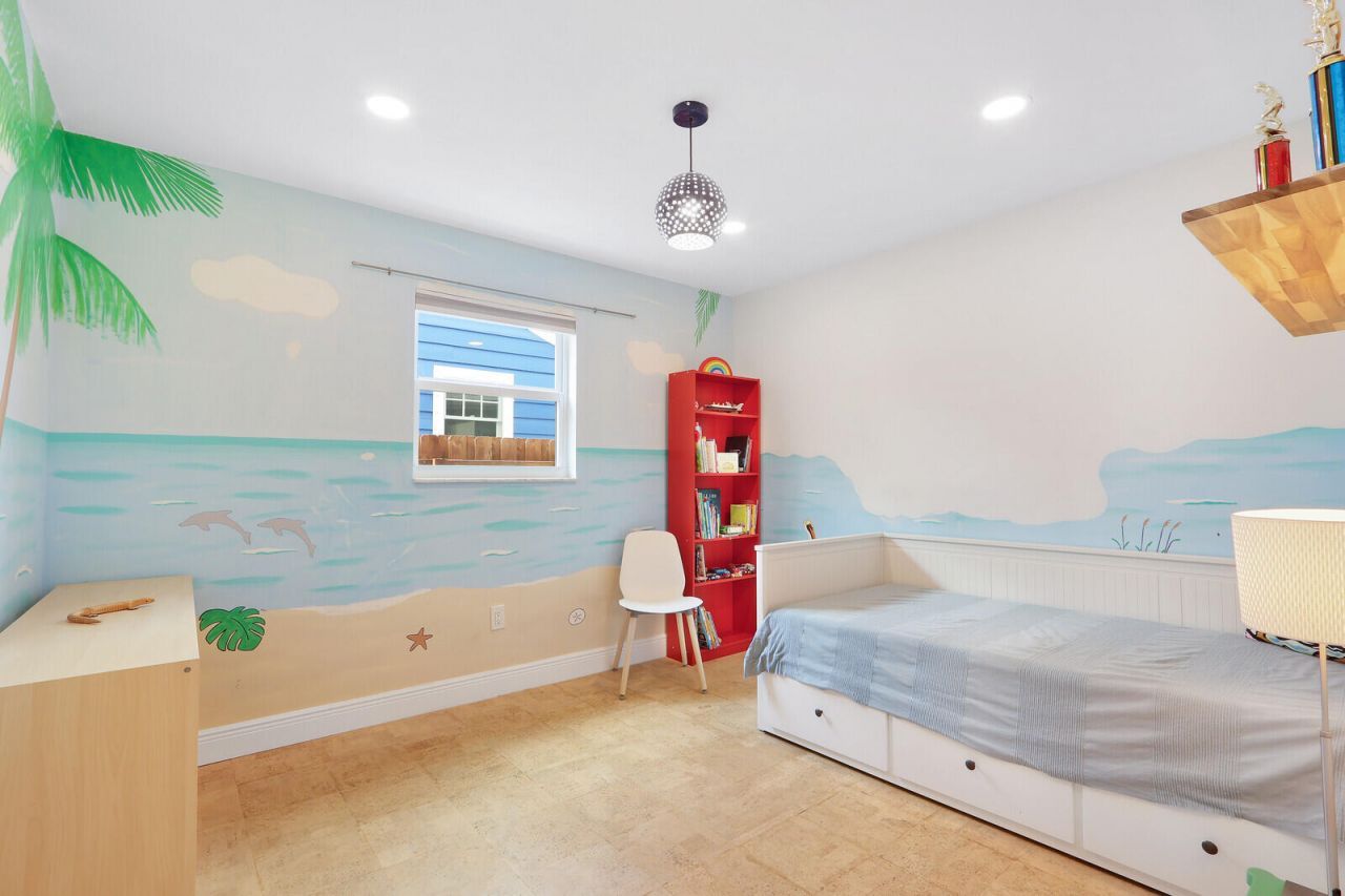 721 N Lakeside Drive, Lake Worth Beach, FL 33460 Photo