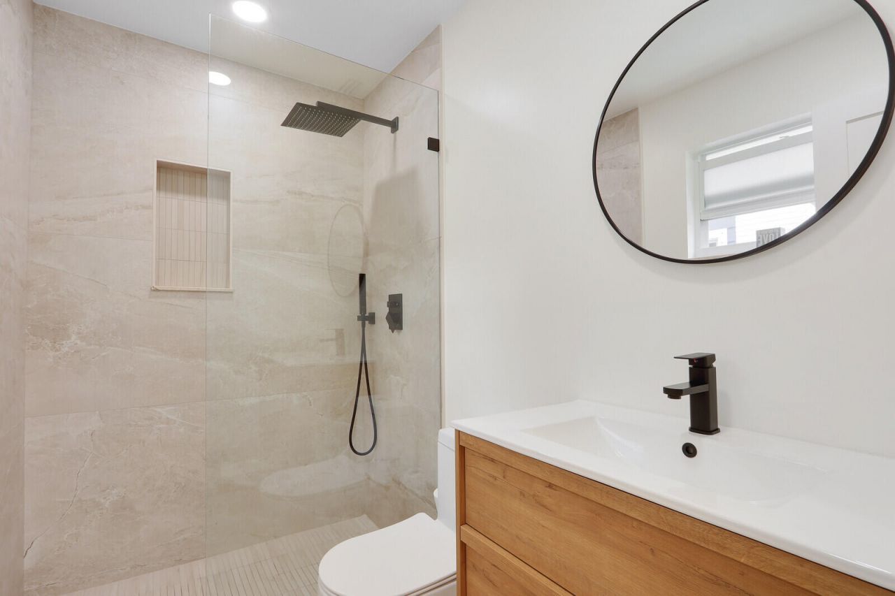 721 N Lakeside Drive, Lake Worth Beach, FL 33460 Photo